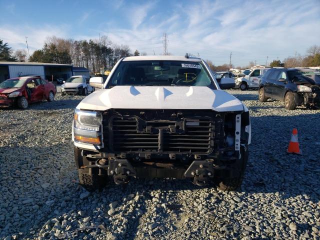 Photo 5 from auction – 2018 CHEVROLET SILVERADO with VIN 3GCUKREC4JG360503