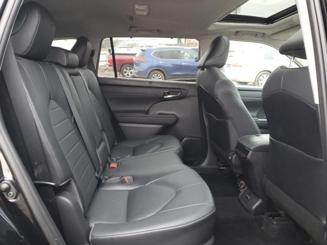 Photo 11 from auction – 2021 TOYOTA HIGHLANDER with VIN 5TDGZRBHXMS554113