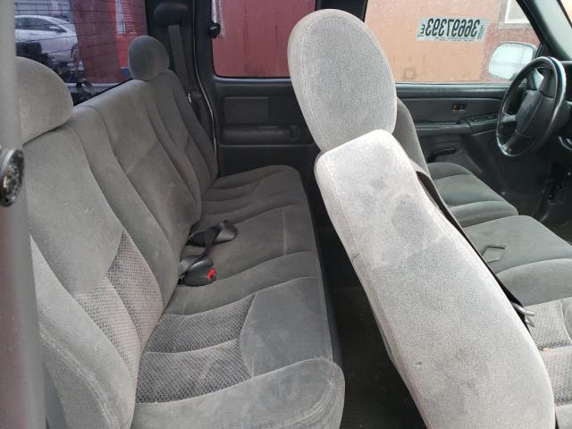 Photo 10 from auction – 2004 CHEVROLET SILVERADO with VIN 2GCEC19T441133841