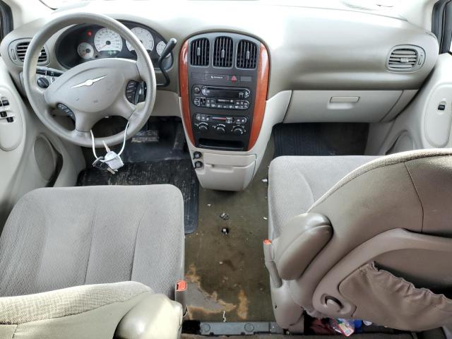 Photo 8 from auction – 2005 CHRYSLER TOWN & COU with VIN 2C4GP44R75R591502