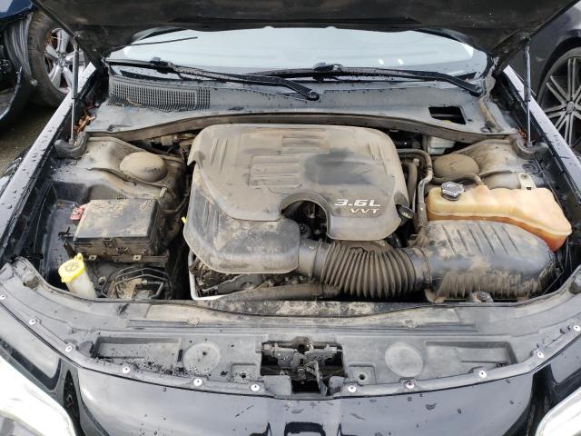 Photo 11 from auction – 2015 CHRYSLER 300C with VIN 2C3CCAEG9FH828993
