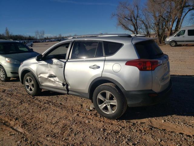 Photo 2 from auction – 2015 TOYOTA RAV4 XLE with VIN JTMWFREV3FJ042067