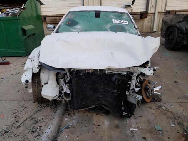 Photo 5 from auction – 2019 CHRYSLER 300 LIMITE with VIN 2C3CCAEG9KH693539
