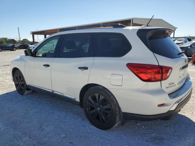 Photo 2 from auction – 2017 NISSAN PATHFINDER with VIN 5N1DR2MM3HC681857