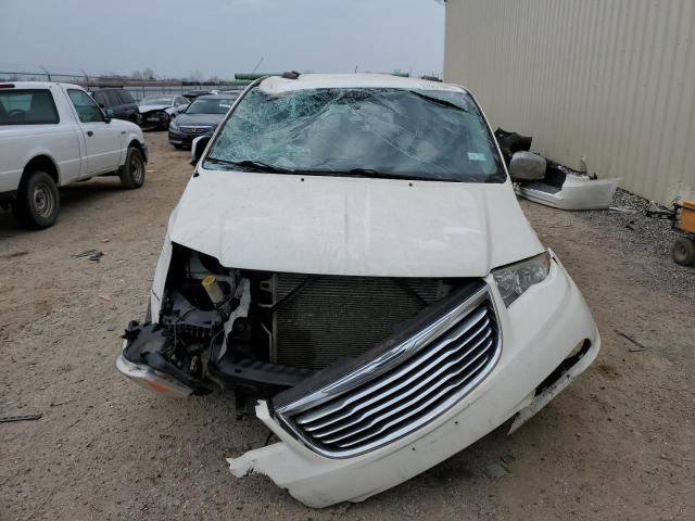 Photo 5 from auction – 2012 CHRYSLER TOWN & COU with VIN 2C4RC1CGXCR370105
