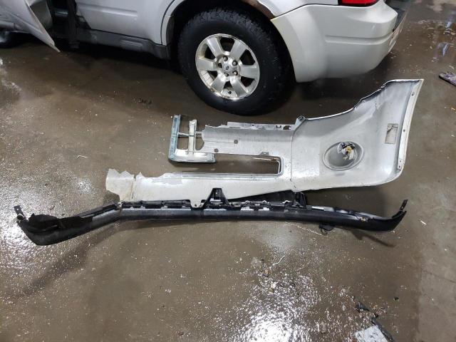 Photo 13 from auction – 2012 FORD ESCAPE LIM with VIN 1FMCU9E77CKB69142
