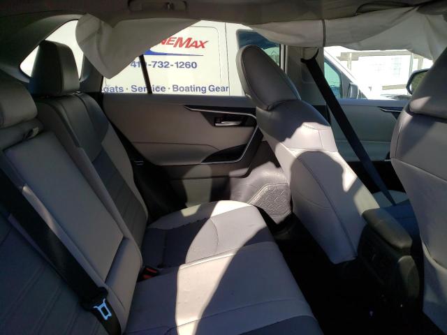 Photo 11 from auction – 2021 TOYOTA RAV4 XLE P with VIN 2T3A1RFV1MC189124