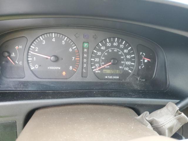 Photo 9 from auction – 2000 TOYOTA SIEANNA with VIN 4T3ZF13C0YU244014