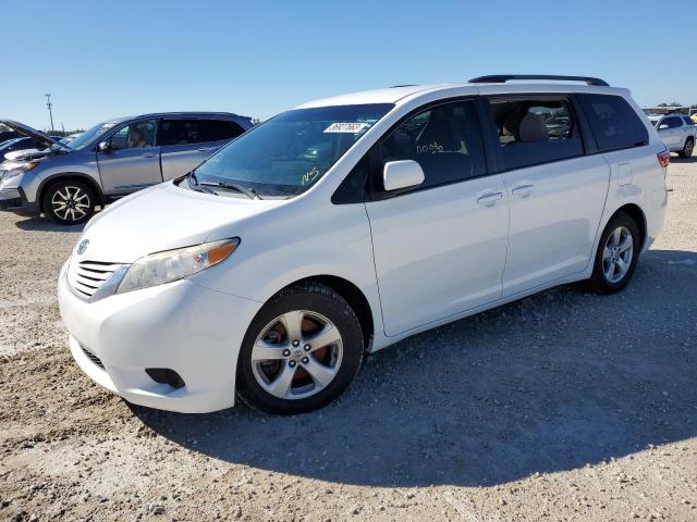 TOYOTA SIENNA LE 2015 with VIN 5TDKK3DC8FS684147 - Photo from auction