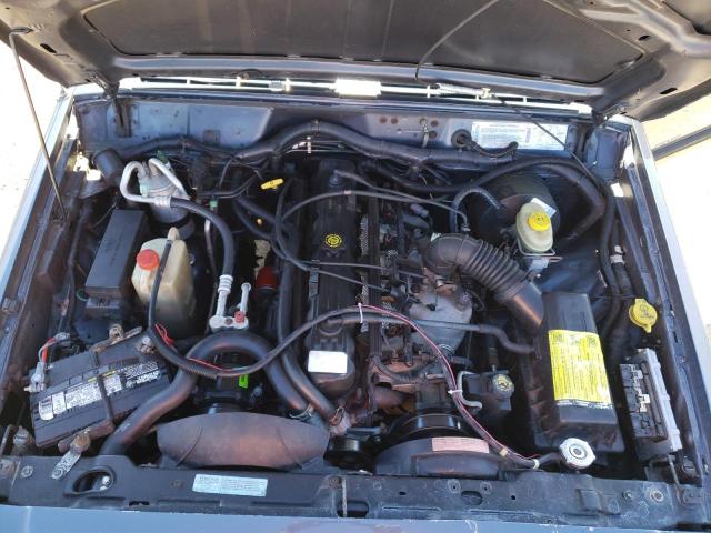 Photo 12 from auction – 2001 JEEP CHEROKEE S with VIN 1J4FF48S01L546054