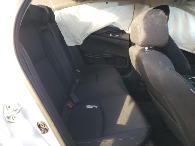 Photo 10 from auction – 2018 HONDA CIVIC EX with VIN 19XFC2F72JE012449
