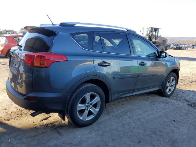 Photo 3 from auction – 2015 TOYOTA RAV4 XLE with VIN JTMRFREV4FD134302