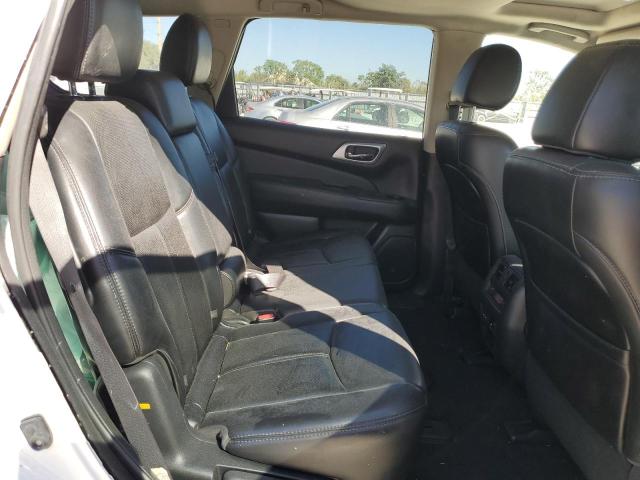 Photo 11 from auction – 2017 NISSAN PATHFINDER with VIN 5N1DR2MM3HC681857