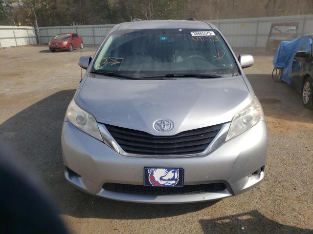 Photo 5 from auction – 2011 TOYOTA SIENNA LE with VIN 5TDKK3DC3BS092729