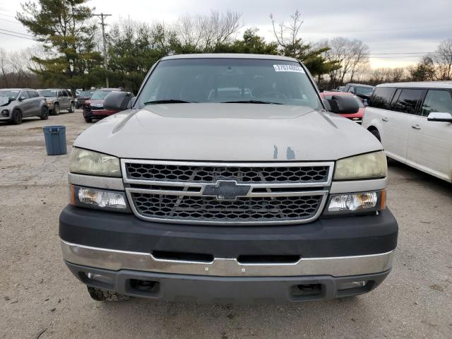 Photo 5 from auction – 2005 CHEVROLET SILV2500 2 with VIN 1GCHK23UX5F947784