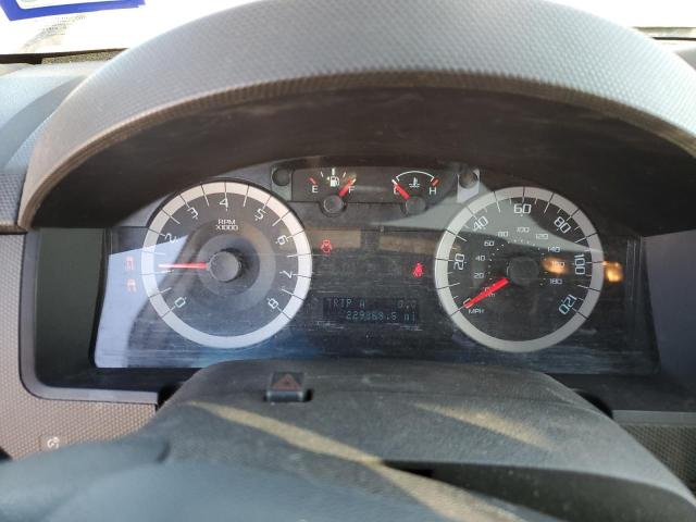 Photo 9 from auction – 2011 FORD ESCAPE LIM with VIN 1FMCU0E7XBKC71772