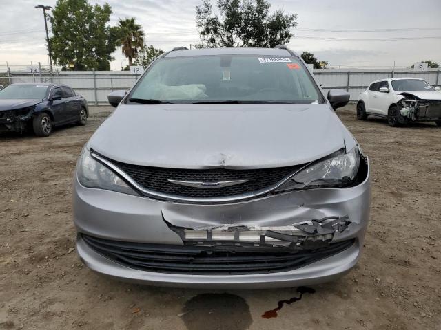 Photo 5 from auction – 2020 CHRYSLER VOYAGER LX with VIN 2C4RC1DG2LR148916