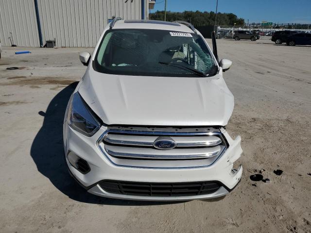 Photo 5 from auction – 2017 FORD ESCAPE TIT with VIN 1FMCU0J98HUD91137