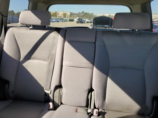 Photo 10 from auction – 2004 TOYOTA HIGHLANDER with VIN JTEGD21A540102305
