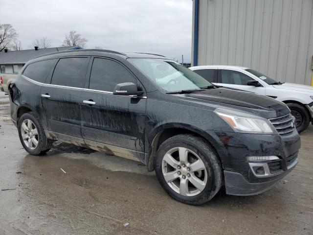 Photo 4 from auction – 2017 CHEVROLET TRAVERSE L with VIN 1GNKRGKD3HJ336973