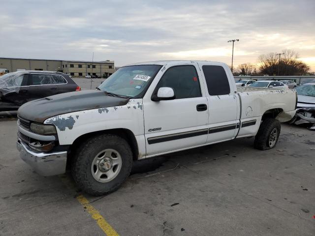 CHEVROLET SILVERADO 2000 with VIN 2GCEC19T3Y1372111 - Photo from auction