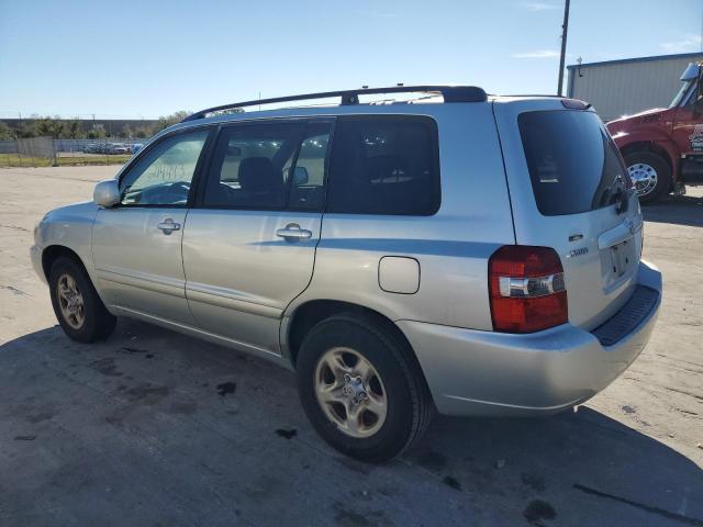 Photo 2 from auction – 2004 TOYOTA HIGHLANDER with VIN JTEGD21A540102305