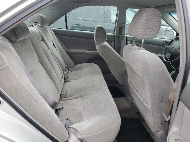 Photo 10 from auction – 2002 TOYOTA CAMRY LE with VIN 4T1BE32K22U030263