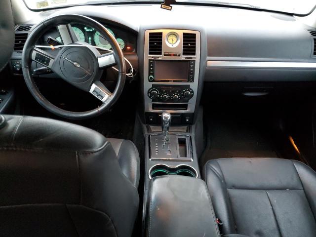 Photo 8 from auction – 2010 CHRYSLER 300 TOURIN with VIN 2C3CA5CV3AH221673