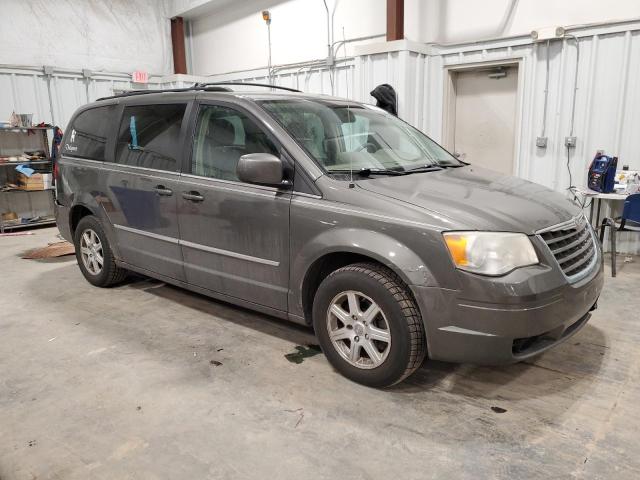 Photo 4 from auction – 2010 CHRYSLER TOWN & COU with VIN 2A4RR5D1XAR376557