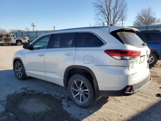 صورة رقم 2 من المزاد - 2017 TOYOTA HIGHLANDER مع VIN 5TDJZRFH9HS514403