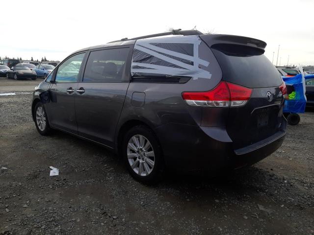 Photo 2 from auction – 2013 TOYOTA SIENNA XLE with VIN 5TDDK3DC0DS068240