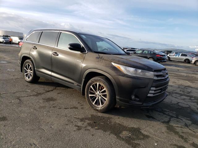 Photo 4 from auction – 2019 TOYOTA HIGHLANDER with VIN 5TDJGRFH2KS072660