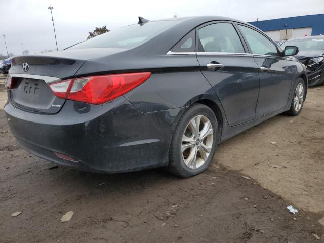 Photo 3 from auction – 2013 HYUNDAI SONATA SE with VIN 5NPEC4ACXDH698378