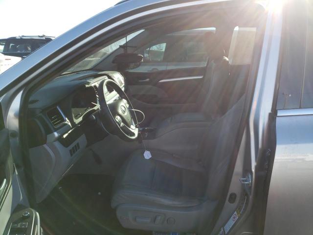 Photo 7 from auction – 2015 TOYOTA HIGHLANDER with VIN 5TDJKRFH9FS108218