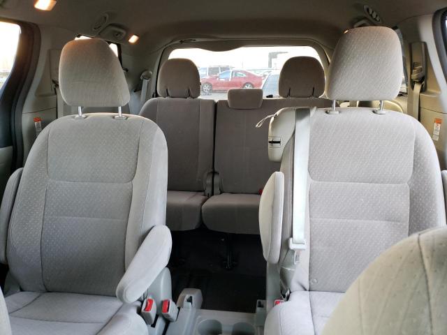 Photo 10 from auction – 2017 TOYOTA SIENNA LE with VIN 5TDKZ3DC4HS875627