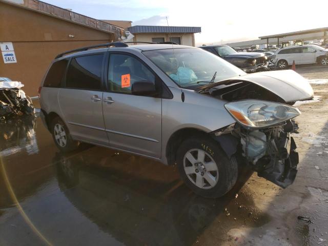 Photo 4 from auction – 2004 TOYOTA SIENNA CE with VIN 5TDZA23C24S198380