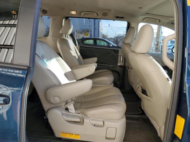 Photo 11 from auction – 2011 TOYOTA SIENNA XLE with VIN 5TDDK3DC3BS005792