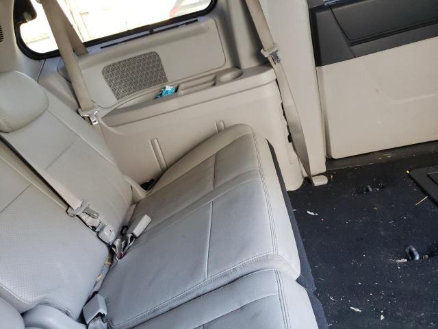 Photo 11 from auction – 2010 CHRYSLER TOWN AND C with VIN 2A4RR8D12AR415806