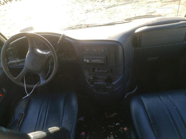 Photo 8 from auction – 2001 CHEVROLET ASTRO with VIN 1GCDM19W71B140328