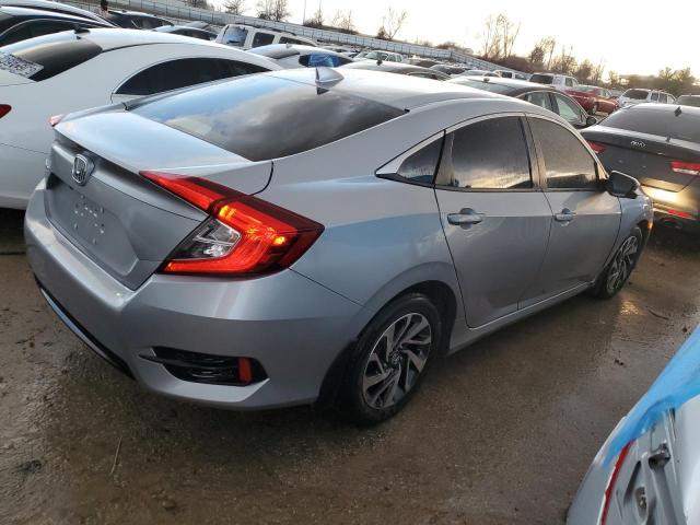Photo 3 from auction – 2018 HONDA CIVIC EX with VIN 19XFC2F7XJE035588