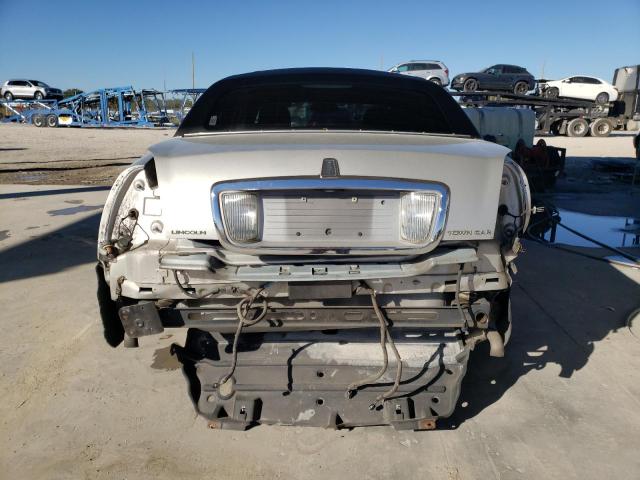 Photo 6 from auction – 2004 LINCOLN TOWN CAR E with VIN 1LNHM81W64Y663567