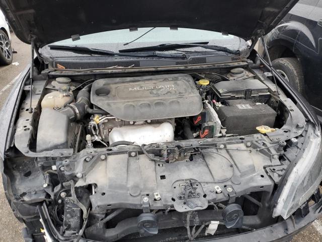 Photo 11 from auction – 2017 CHRYSLER 200 LIMITE with VIN 1C3CCCAB8HN511108