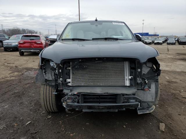 Photo 5 from auction – 2022 LINCOLN NAVIGATOR with VIN 5LMJJ2TT4NEL01585