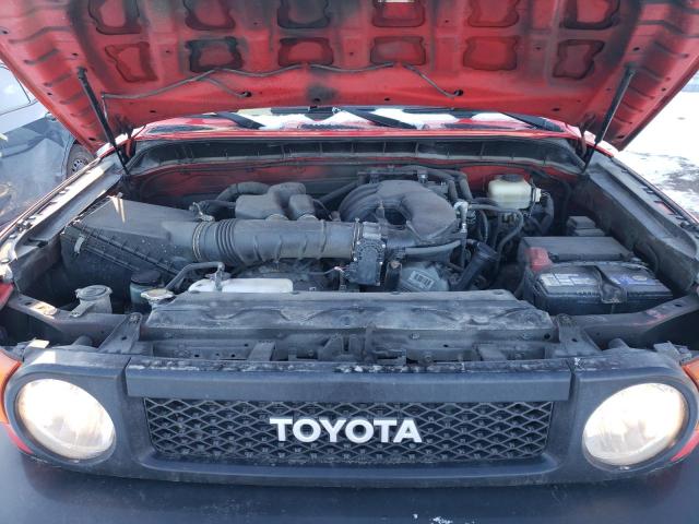Photo 12 from auction – 2012 TOYOTA FJ CRUISER with VIN JTEBU4BF2CK128363