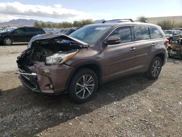 TOYOTA HIGHLANDER 2017 with VIN 5TDKZRFH6HS231106 - Photo from auction