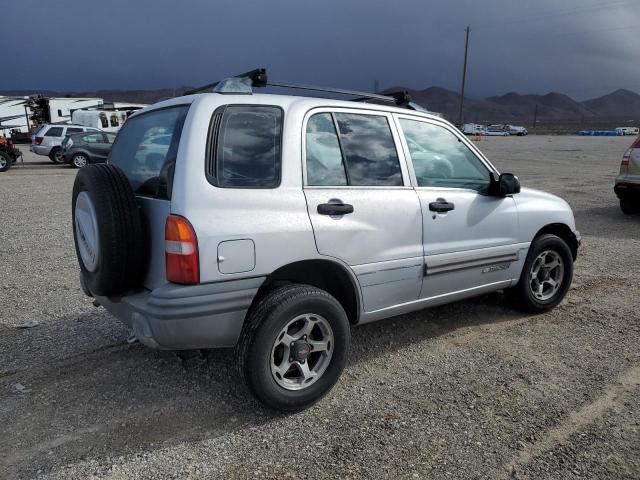 Photo 3 from auction – 1999 CHEVROLET TRACKER with VIN 2CNBJ13C4X6912788