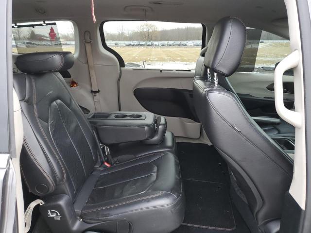 Photo 11 from auction – 2018 CHRYSLER PACIFICA T with VIN 2C4RC1BG7JR188862