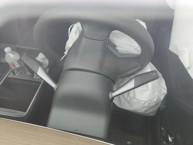 Photo 9 from auction – 2022 TESLA MODEL Y with VIN 7SAYGDEE2NF308227