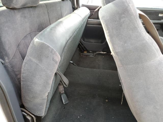 Photo 10 from auction – 2000 CHEVROLET OTHER with VIN 1GCEC19T7YZ244932