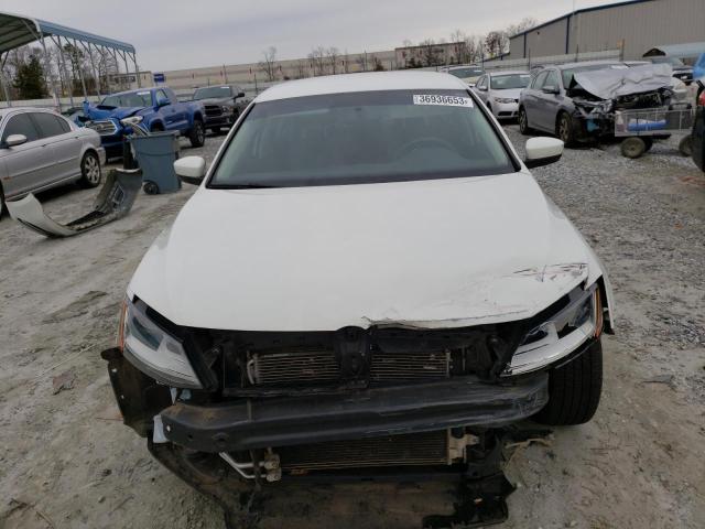 Photo 5 from auction – 2017 VOLKSWAGEN JETTA S with VIN 3VW2B7AJ9HM277478